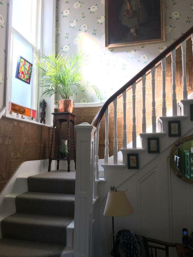 Bed and Breakfast Anne'S House Гастингс Экстерьер фото